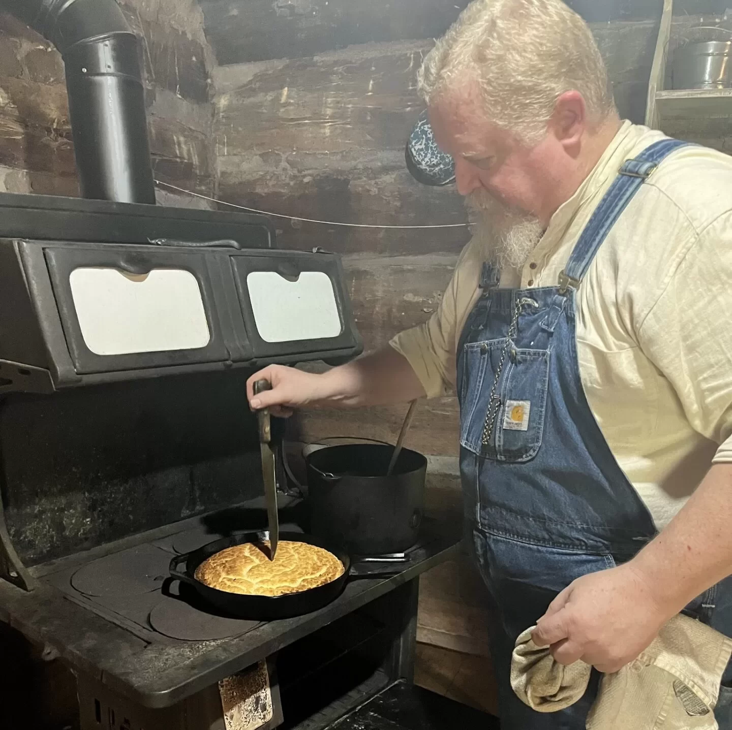 Tommy Waldrup Cooking at Foxfire