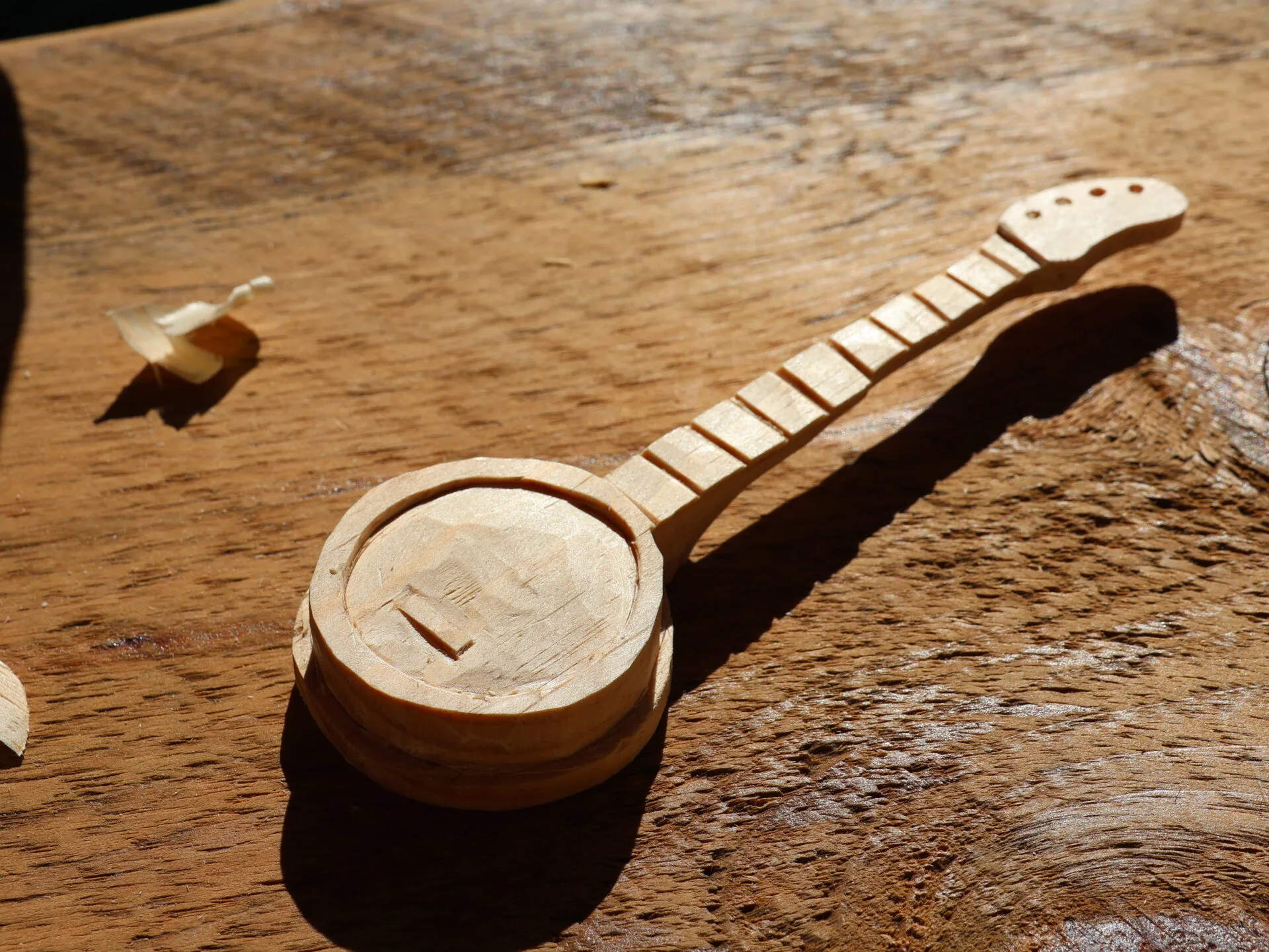 wooden banjo